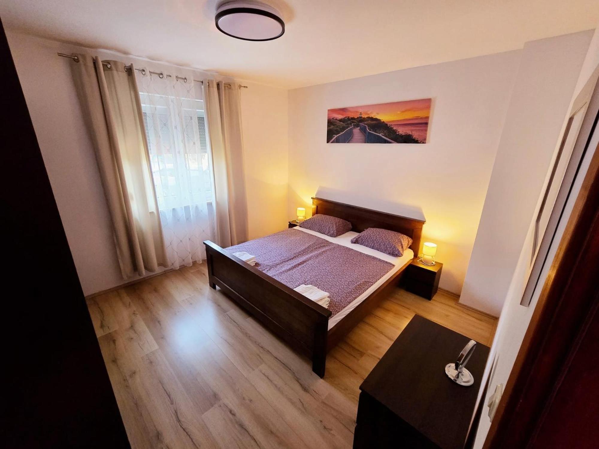 Spacious Apartment With Parking&Garden Marcana Luaran gambar
